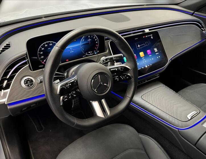 Mercedes-Benz Třídy E 9