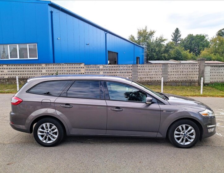 Ford Mondeo Kombi 2,0 l 120 kw