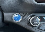 Toyota Yaris Kombi 1,5 l 54 kw