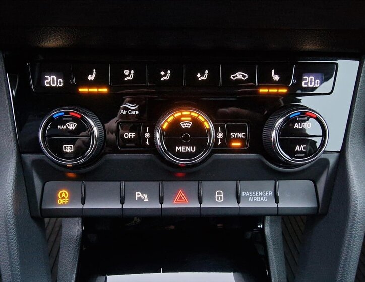 Škoda Karoq SUV 2,0 l 110 kw