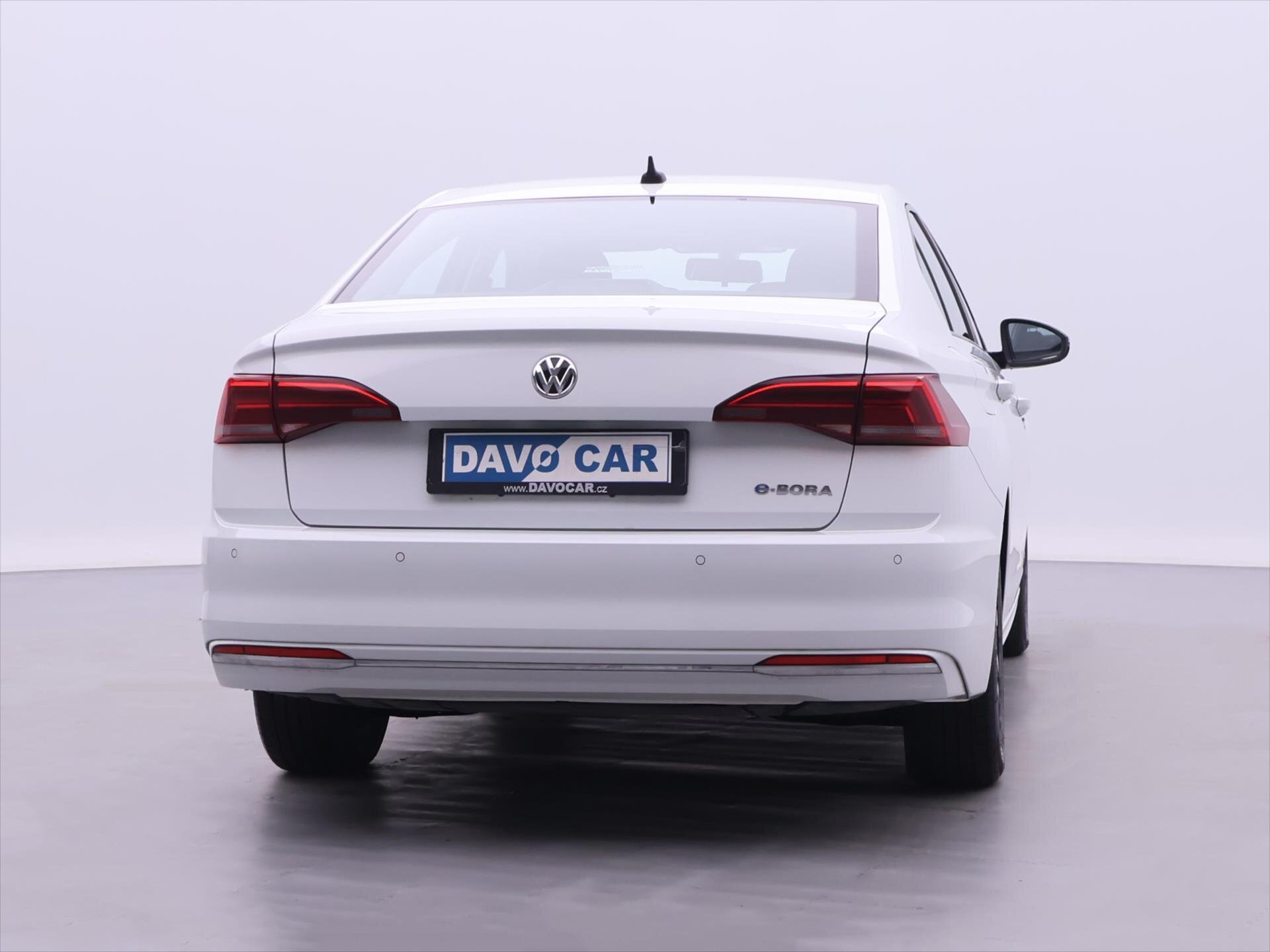 Volkswagen Bora Sedan 0,0 100 kw