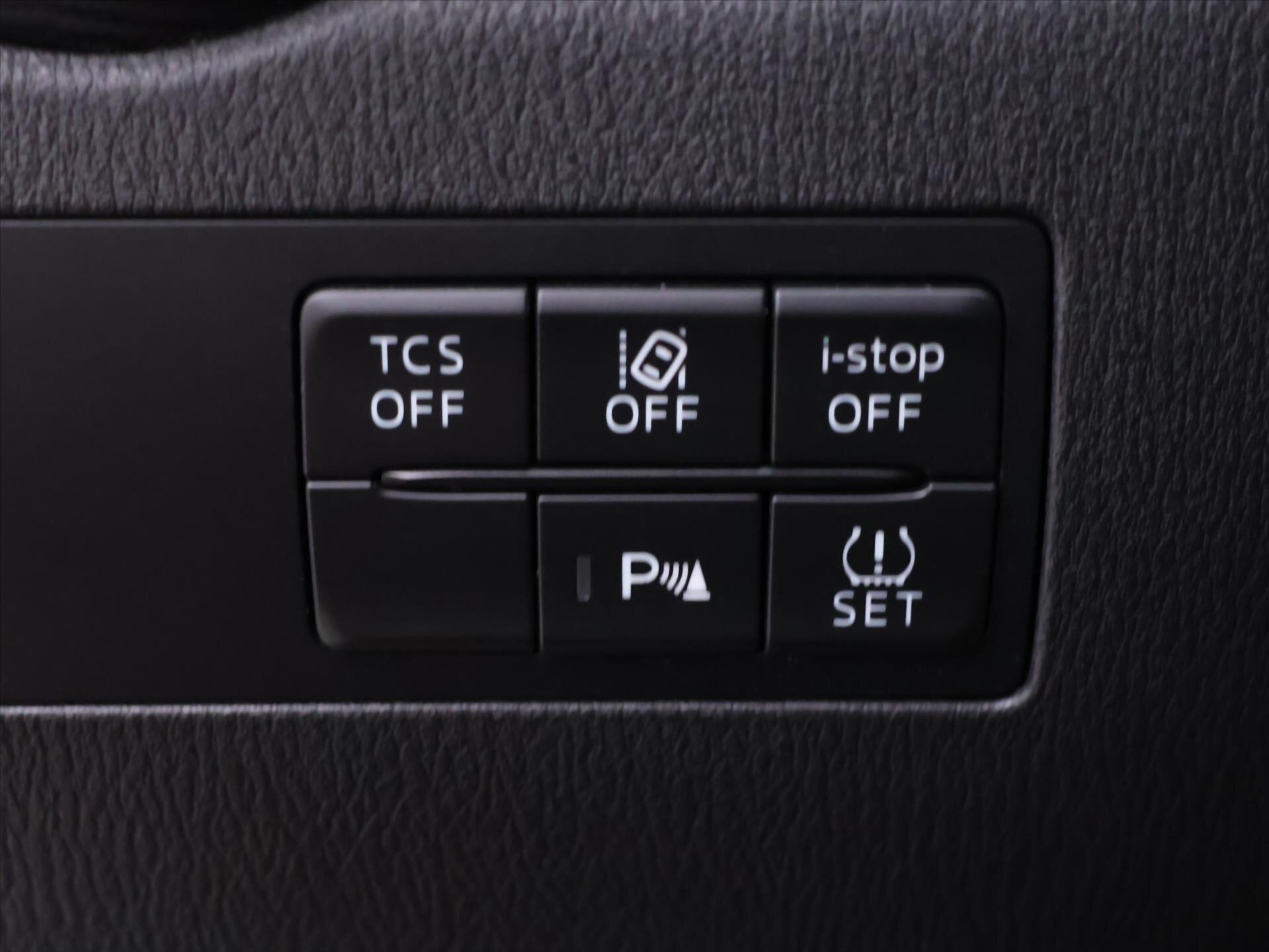 Mazda CX-3 SUV 2,0 l 89 kw