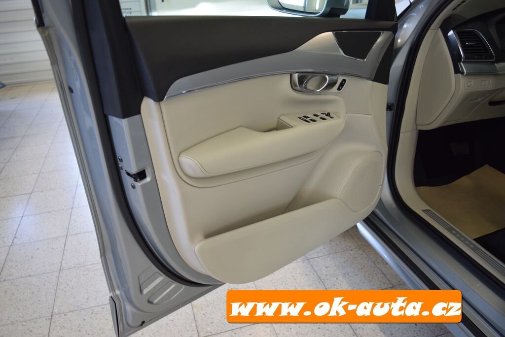 Volvo XC90 SUV 2,0 l 0