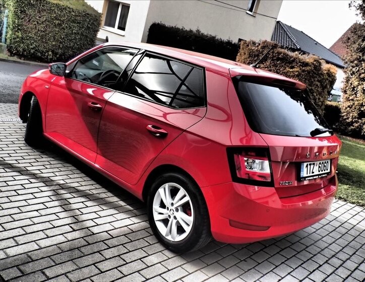 Škoda Fabia Hatchback 999,0 70 kw