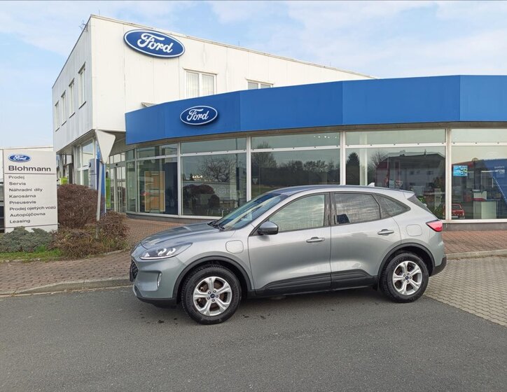 Ford Kuga SUV / Terénní 2,5 l 165 kw