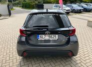 Toyota Yaris 29