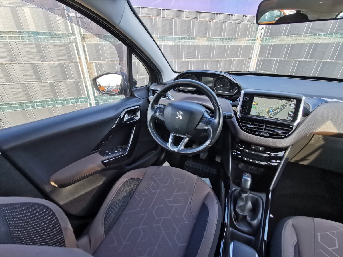 Peugeot 2008 Kombi 1,4 l 50 kw