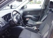 Mitsubishi Outlander 16