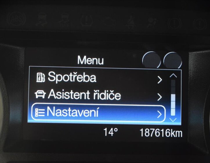 Ford S-MAX MPV 2,0 l 110 kw