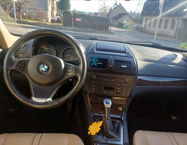 BMW X3 8