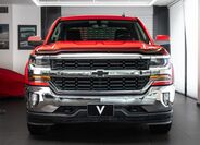 Chevrolet Silverado 2