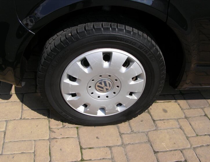 Volkswagen Caravelle MPV 2,5 l 128 kw