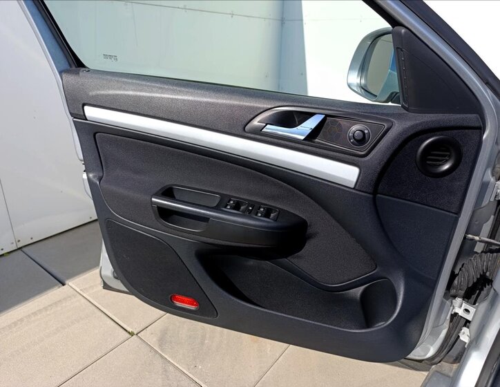 Škoda Octavia Liftback 1,6 l 77 kw