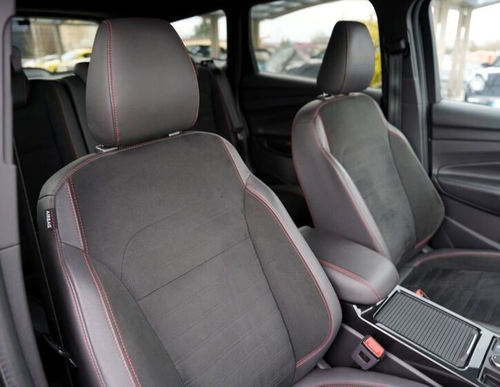 Ford Kuga SUV / Terénní 2,0 l 132 kw