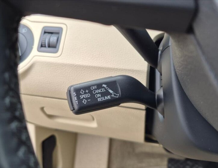 Volkswagen Passat Sedan / Limuzína 2,0 l 147 kw