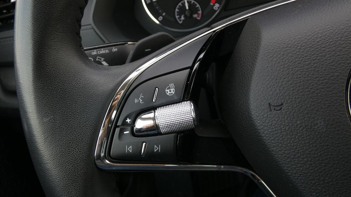 Škoda Octavia Sedan / Limuzína 1,5 l 110 kw