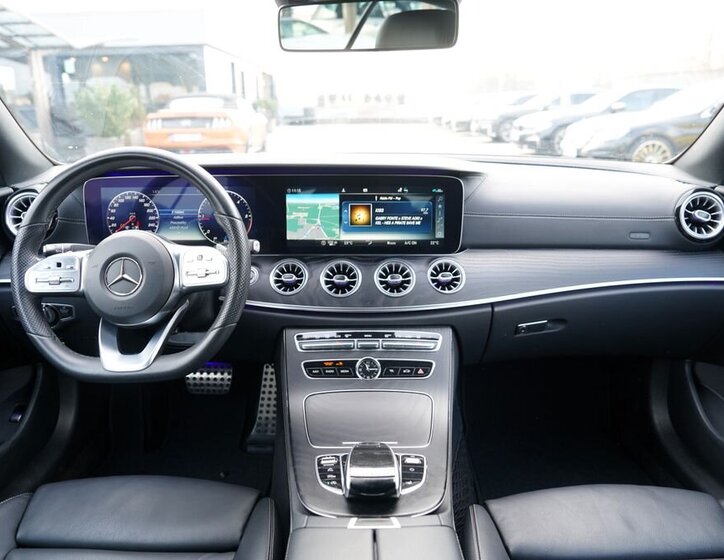 Mercedes-Benz Třídy E Kupé 2,0 l 180 kw