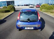 Peugeot 107 Hatchback 998,0 50 kw