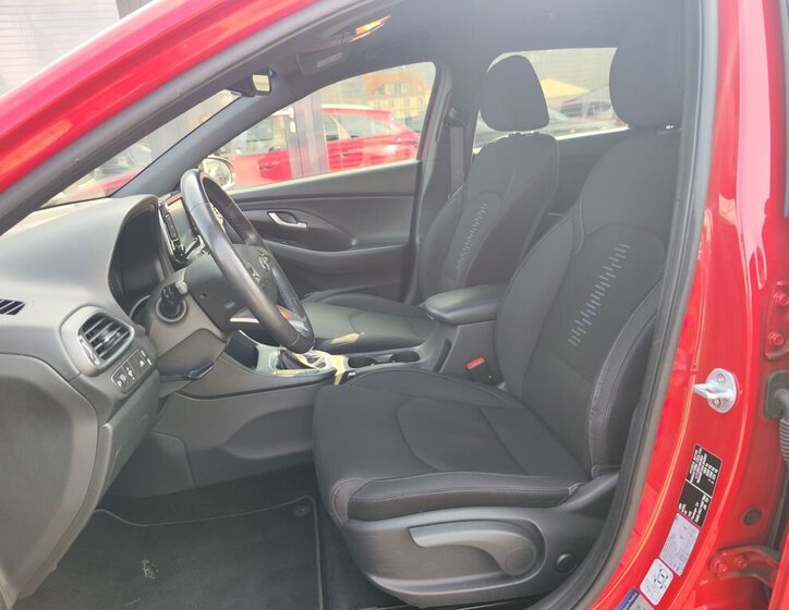 Hyundai i30 Kombi 1,4 l 103 kw