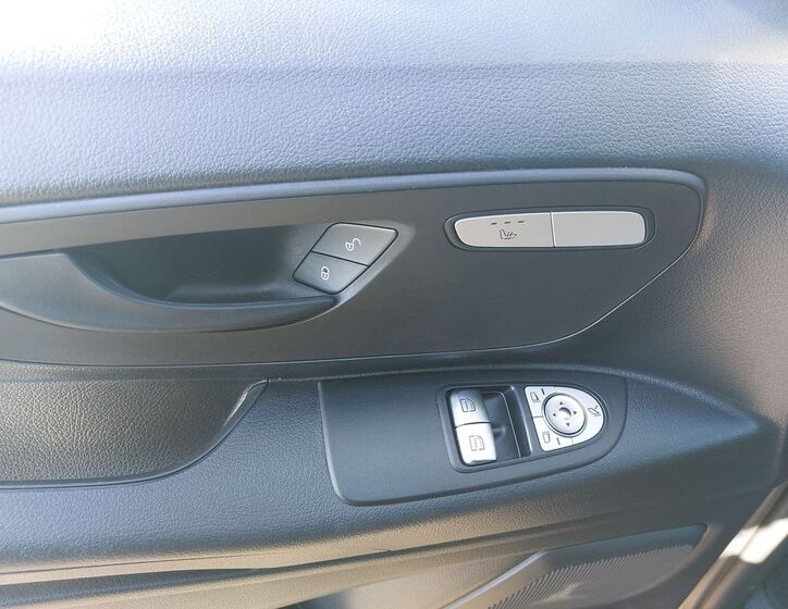 Mercedes-Benz Vito 24