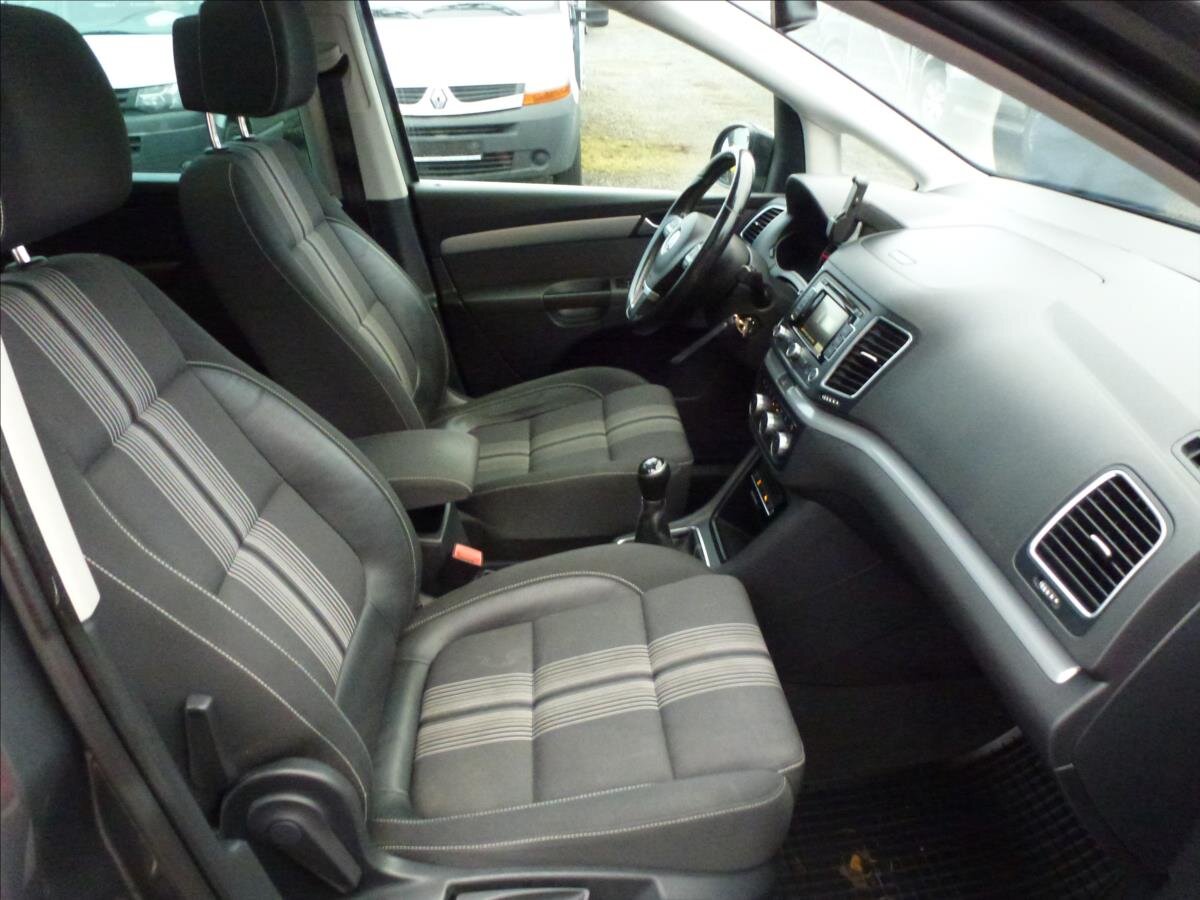 Volkswagen Sharan Kombi 2,0 l 125 kw