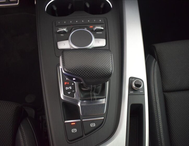 Audi A4 Sedan 2,0 l 140 kw