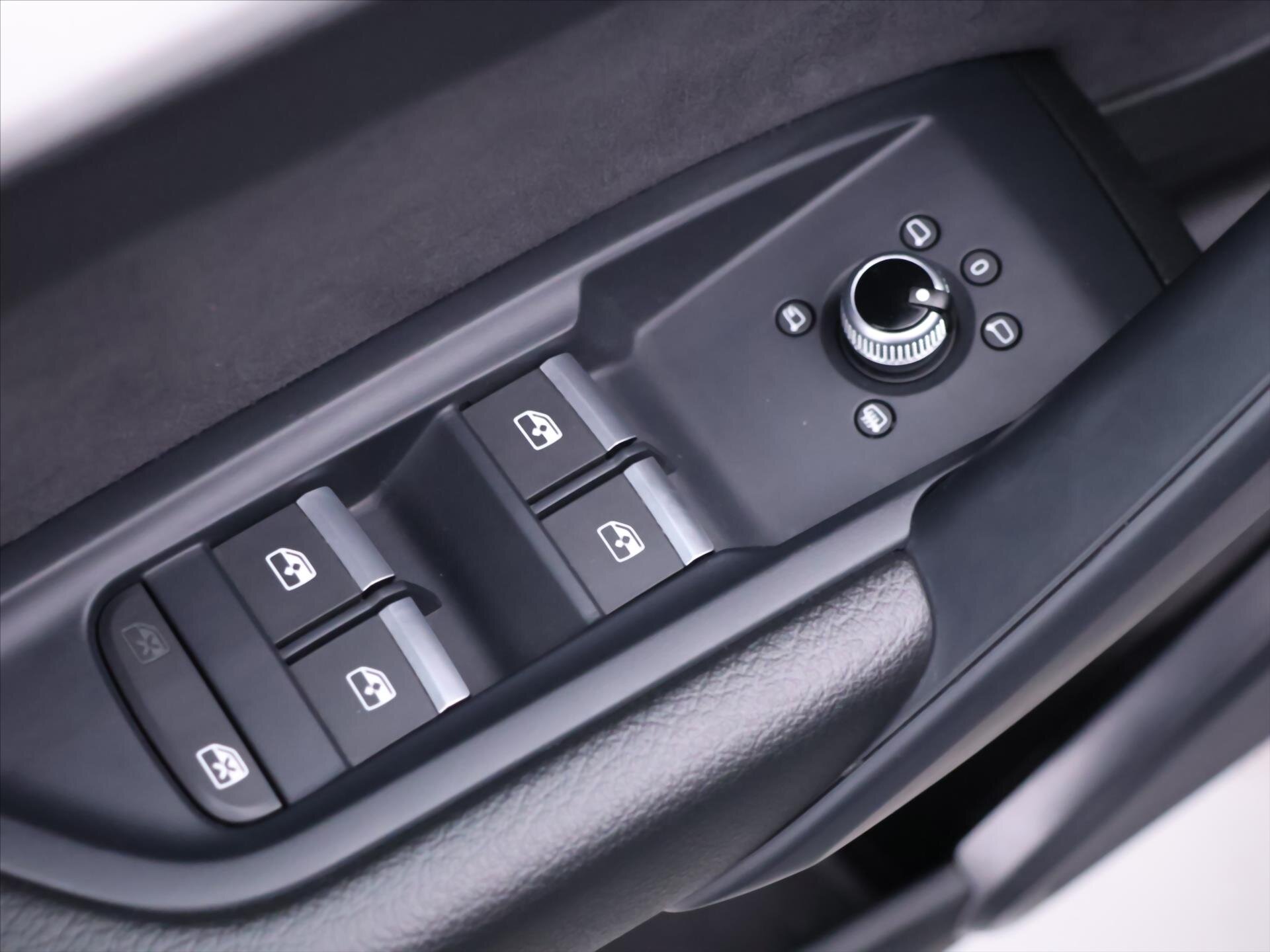 Audi Q5 SUV / Terénní 3,0 l 210 kw