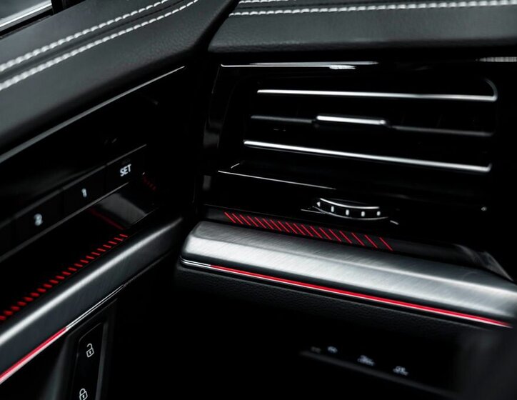 Volkswagen Touareg SUV 3,0 l 210 kw