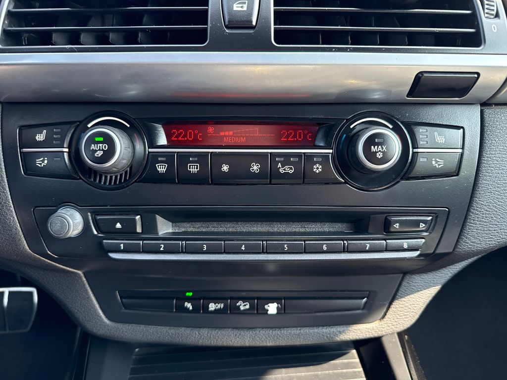 BMW X5 SUV 3,0 l 180 kw