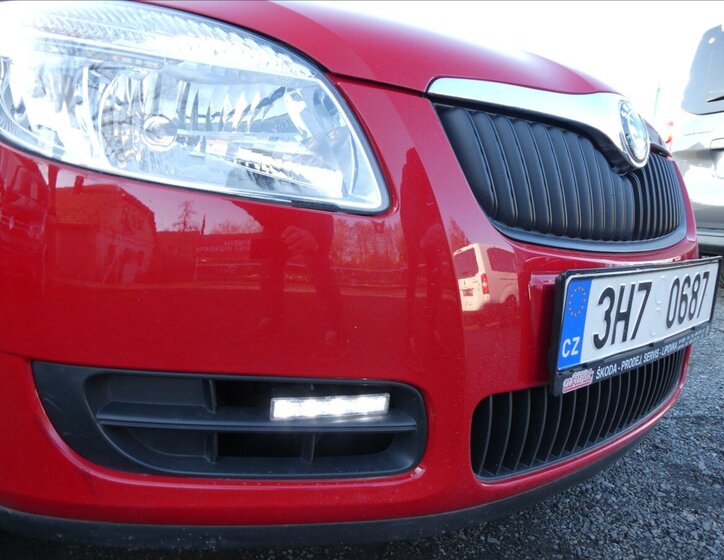 Škoda Fabia Hatchback 1,2 l 44 kw