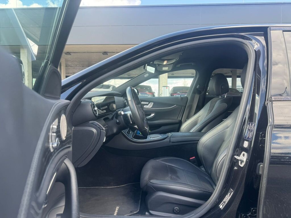 Mercedes-Benz Třídy E Sedan / Limuzína 2,0 l 143 kw