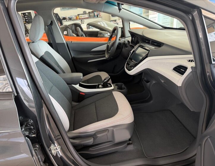 Chevrolet Bolt Hatchback 0,0 149 kw