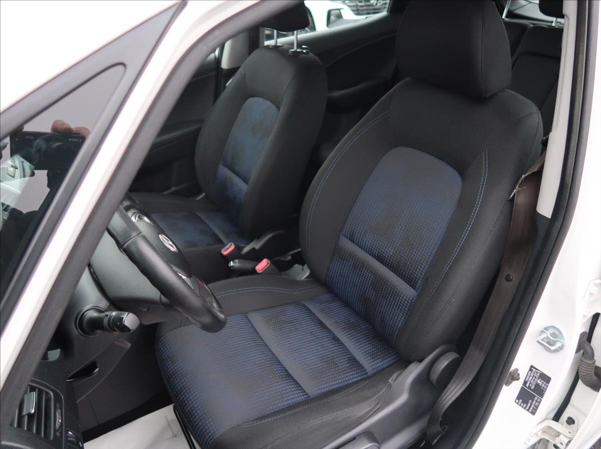 Hyundai ix20 Hatchback 1,4 l 66 kw