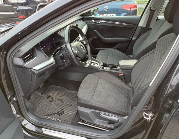 Škoda Octavia Sedan / Limuzína 2,0 l 110 kw