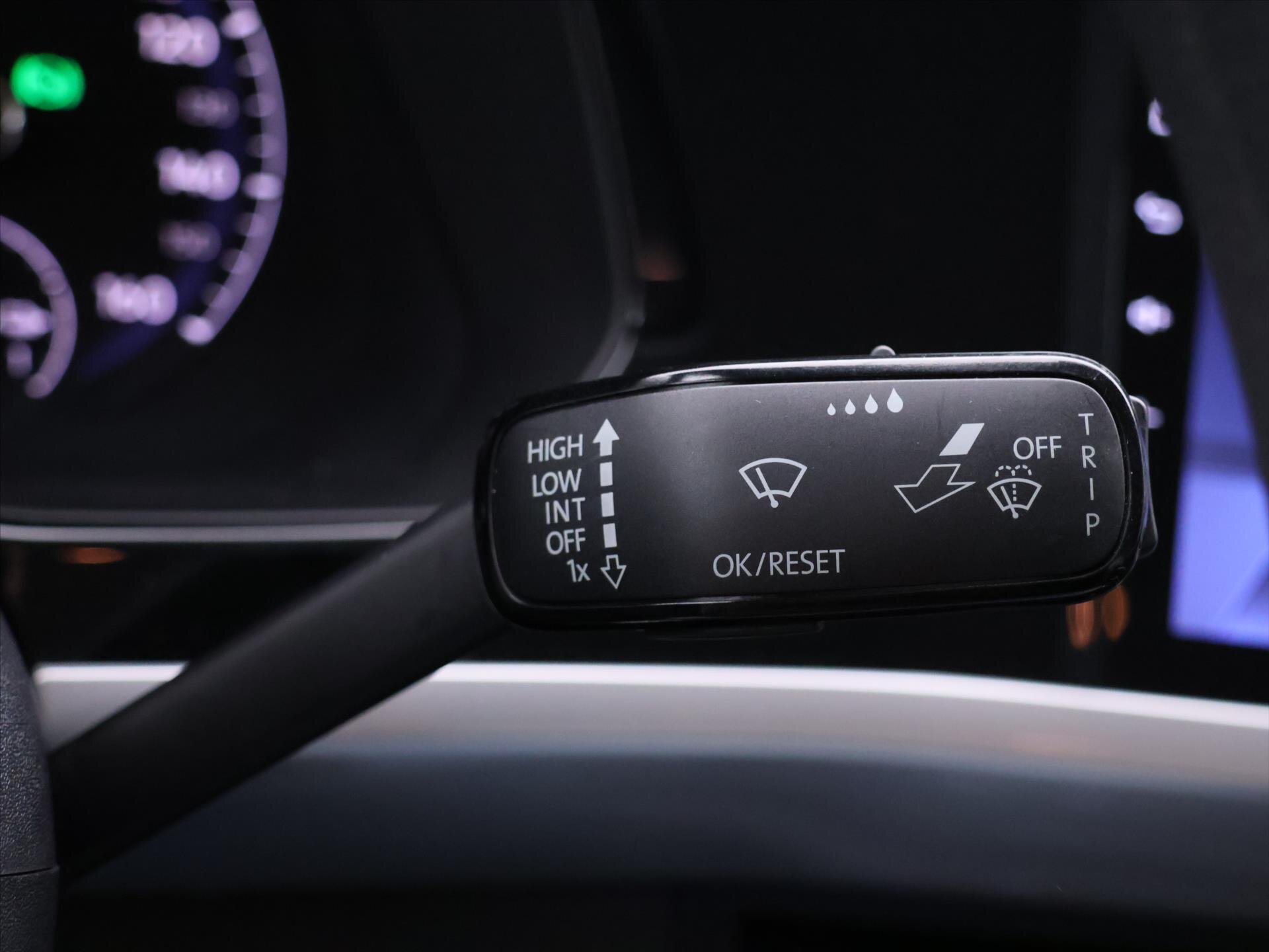 Volkswagen Bora Sedan 0,0 100 kw