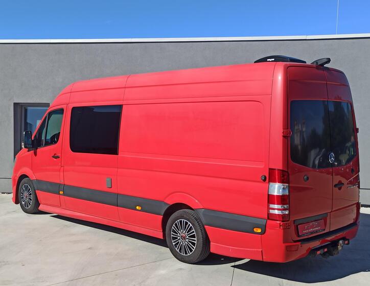 Mercedes-Benz Sprinter 7