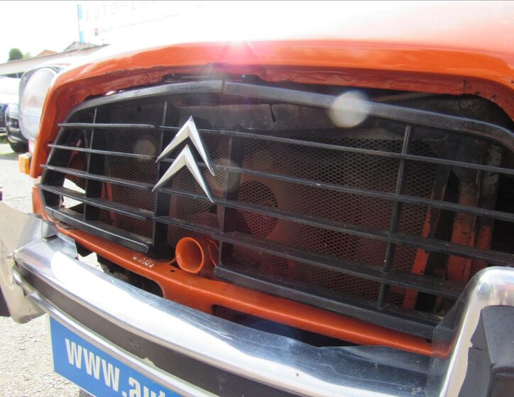 Citroën 2CV Hatchback 580,0 23 kw