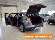 Alfa Romeo Stelvio SUV 0,0 150 kw