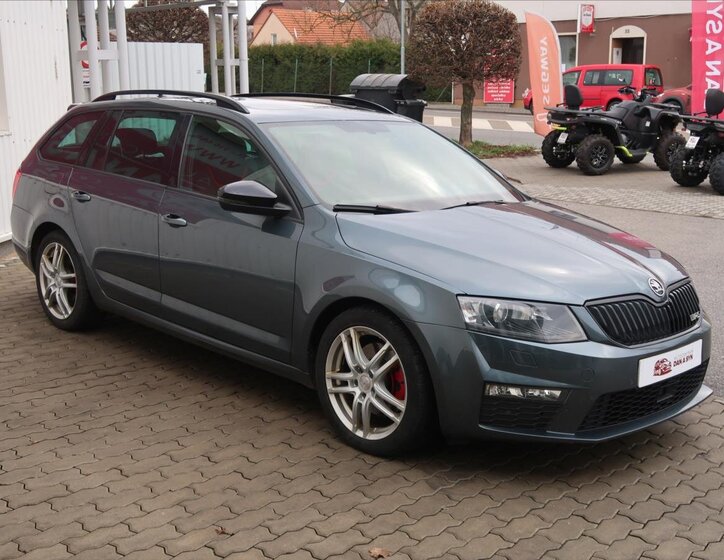 Škoda Octavia Kombi 2,0 l 135 kw