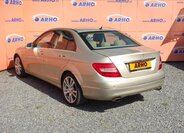 Mercedes-Benz Třídy C Sedan 3,0 l 170 kw