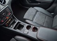 Mercedes-Benz GLA SUV 1,6 l 115 kw