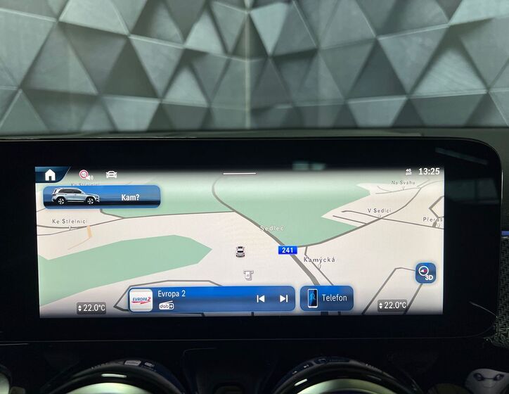 Mercedes-Benz GLB 14