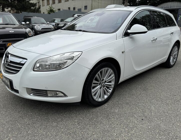 Opel Insignia Kombi 2,0 l 96 kw