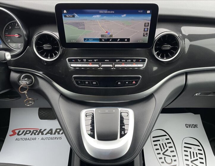 Mercedes-Benz Třídy V MPV 2,0 l 174 kw