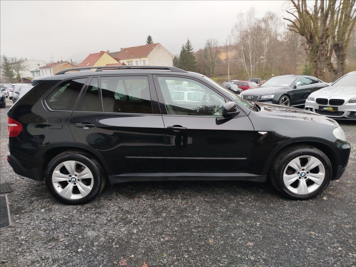 BMW X5 SUV 3,0 l 173 kw