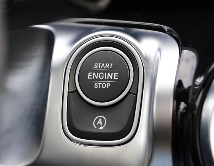 Mercedes-Benz GLB 32