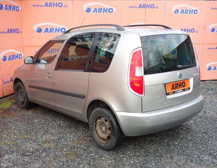 Škoda Roomster Kombi 1,4 l 63 kw
