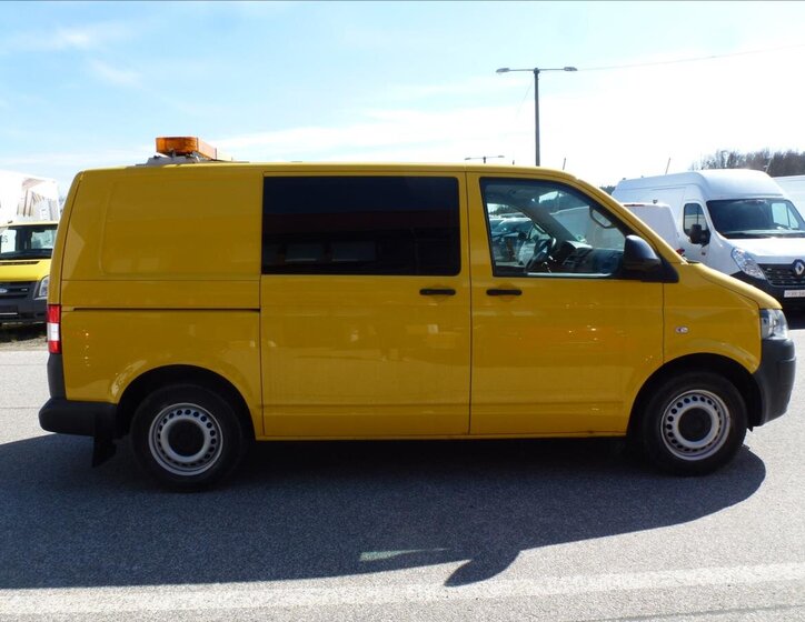 Volkswagen Transporter Skříň 2,0 l 84 kw