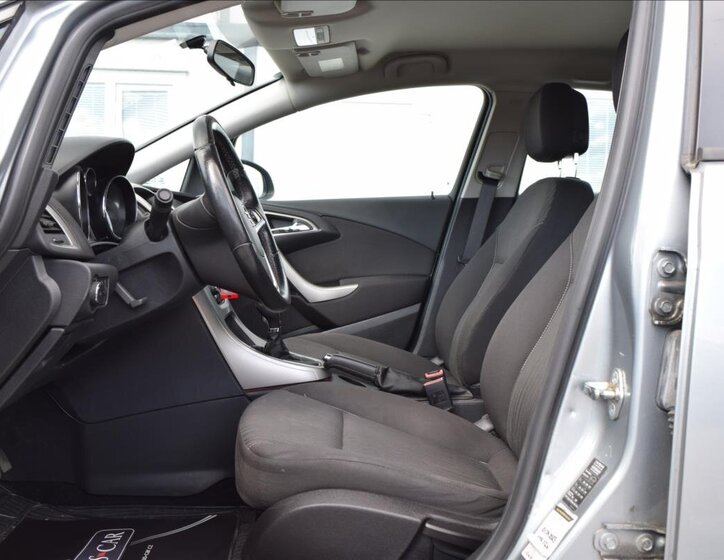 Opel Astra Kombi 1,7 l 81 kw