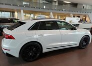 Audi Q8 SUV 3,0 l 210 kw